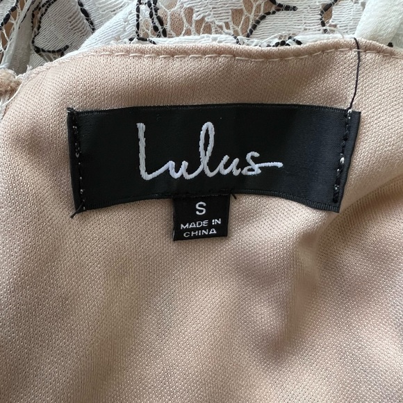 Lulus lace halter top dress size small - Picture 5 of 12